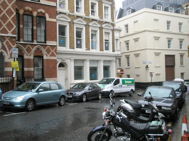 File:Burleigh Street - geograph.org.uk - 1023320.jpg