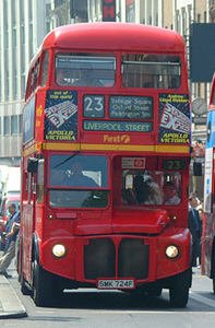 File:First Centrewest Routemaster bus RML2724 (SMK 724F), Route 23, Strand.jpg