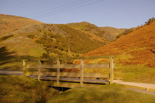 Footbridge in Carding Mill Valley - geograph.org.uk - 705000