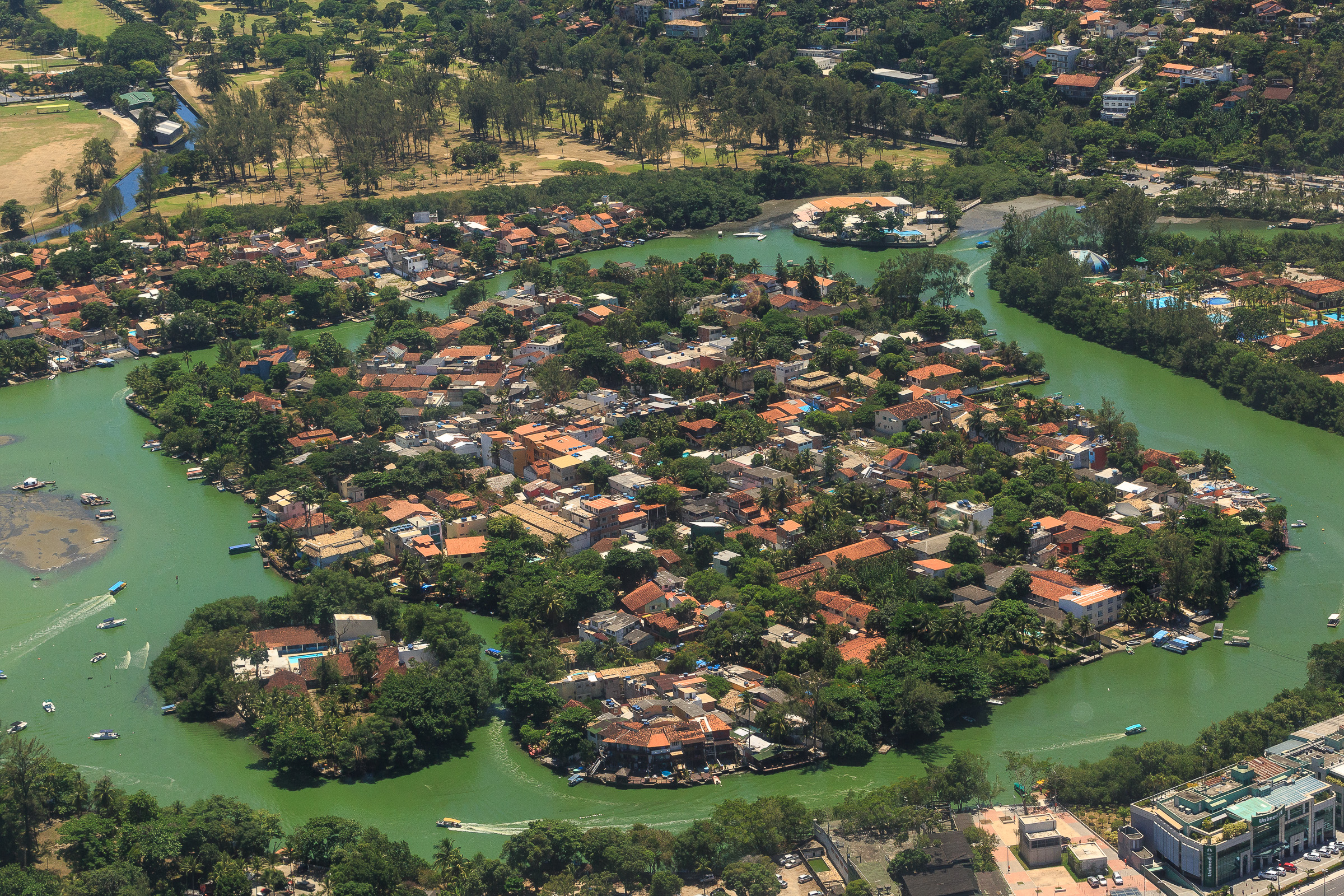 File:Iate Clube Brasileiro by Diego Baravelli 01.jpg - Wikimedia Commons