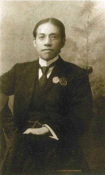 Liang Qichao, who greatly contributed to creating the foundation of modern Chinese nationalism
