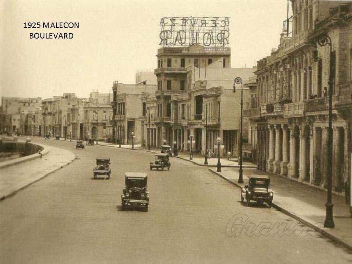 File:Malecon Boulevard 1925.jpg