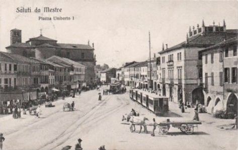 File:Mestre - Piazza Umberto I - 3.JPG