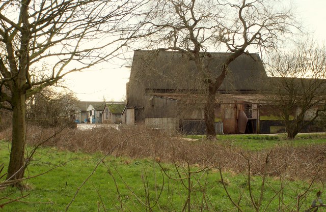 File:Part of Kiln Farm - geograph.org.uk - 349315.jpg