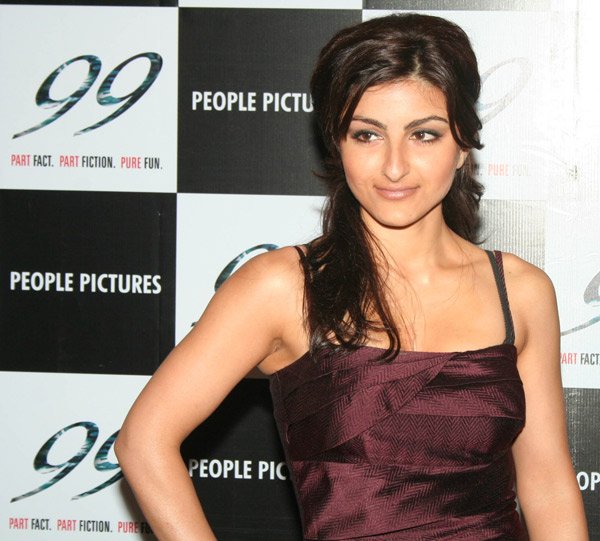 File:Soha Ali Khan still10a.jpg