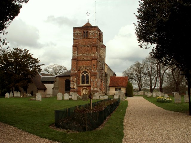 File:St. Mary's church, Lawford, Essex - geograph.org.uk - 158427.jpg