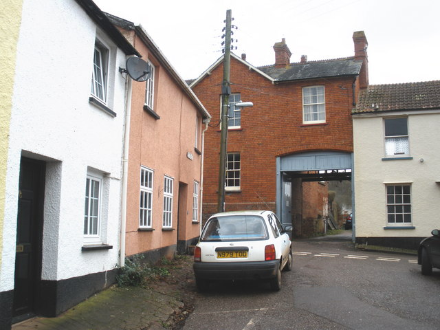 File:Top end of Back Lane, Bradninch - geograph.org.uk - 1124303.jpg