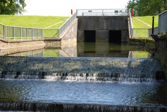 Tubbs Bottom detention reservoir - geograph.org.uk - 522622