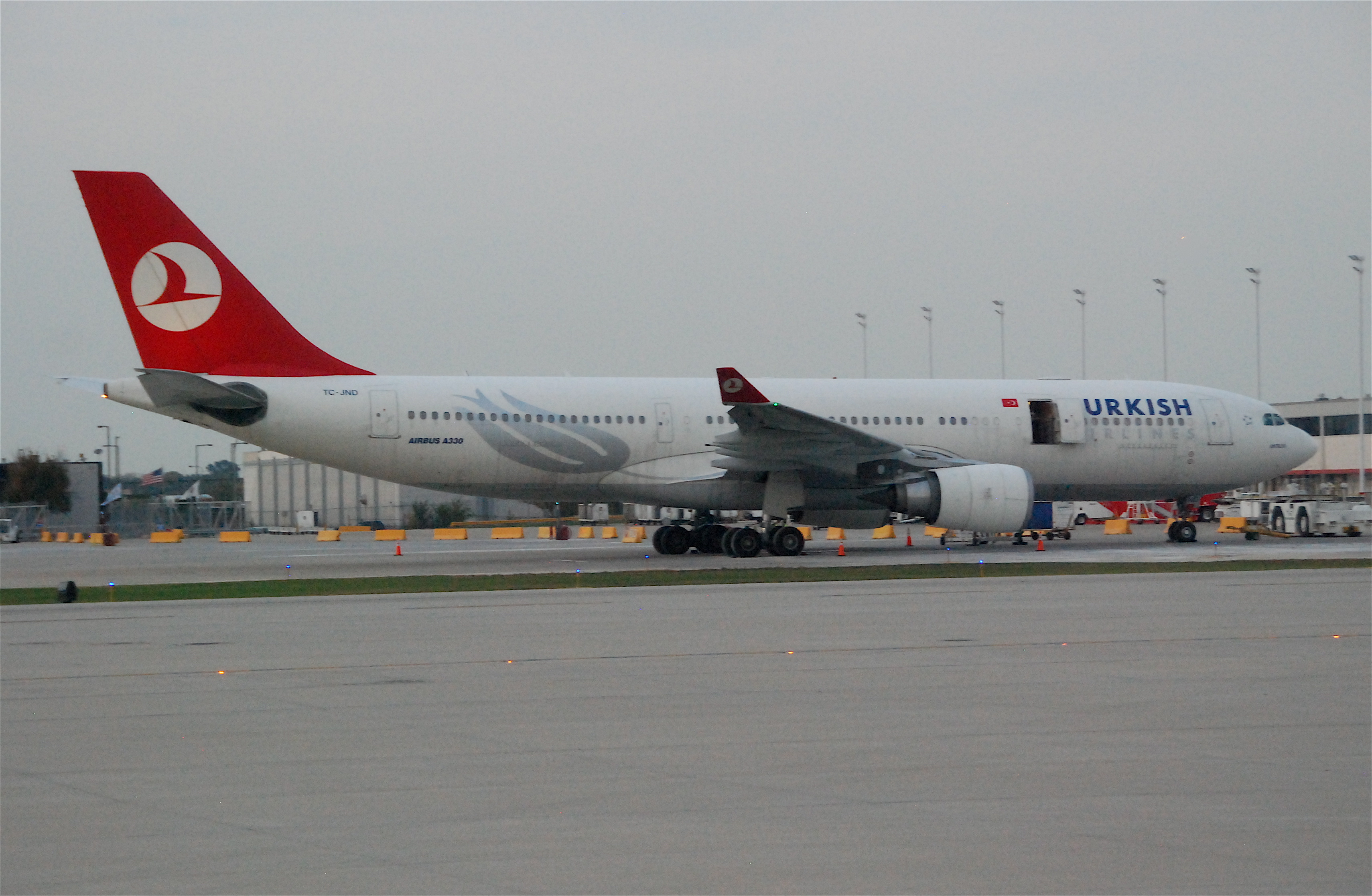 Туркиш эйрлайнс вылет. Airbus a330 Turkish Airlines. Airbus a330-200 Turkish Airlines. Tk 414 Turkish Airlines. Turkish Airlines tk416.