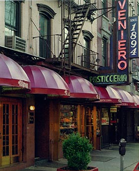 <span class="mw-page-title-main">Veniero's</span> Italian bakery