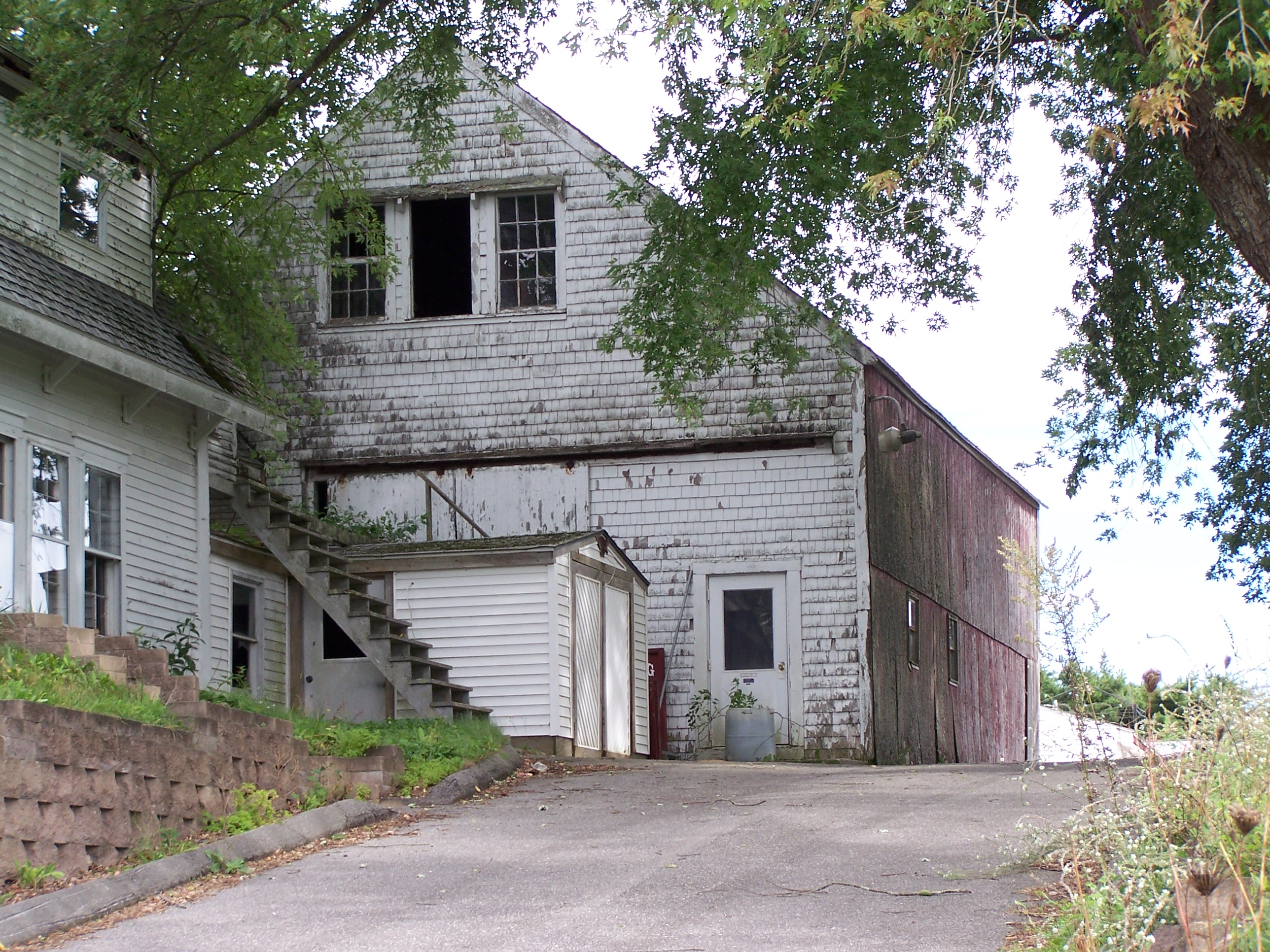 File Barn In Warren Maine 100 8170 Jpg Wikimedia Commons