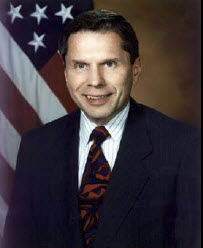 Kenneth J. Oscar American government official