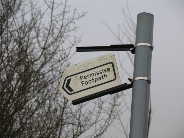 File:Permissive footpath sign - geograph.org.uk - 390797.jpg