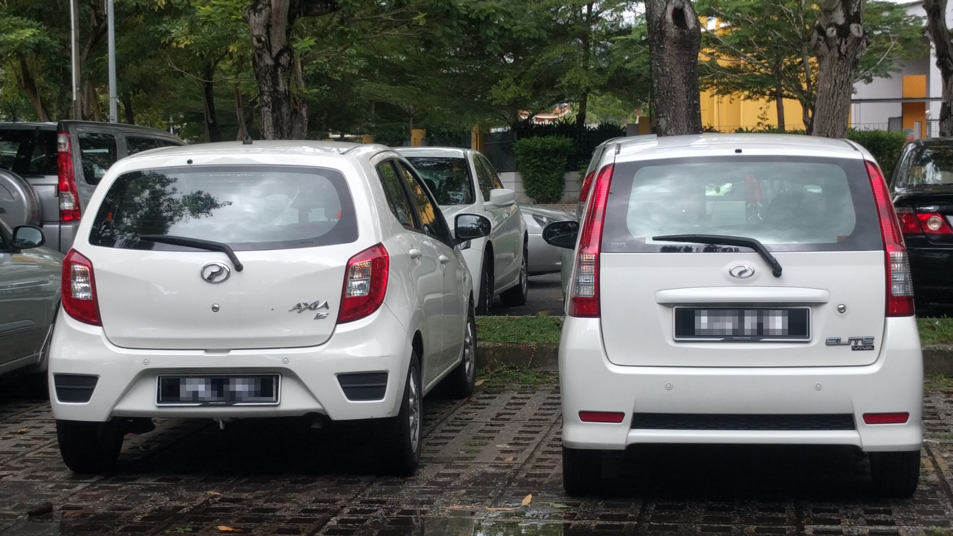 File:Perodua Axia Standard G (left) and Perodua Viva Elite 