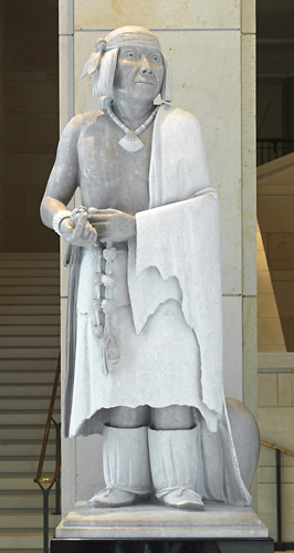 <span class="mw-page-title-main">Statue of Po'pay</span> Sculpture by Cliff Fragua