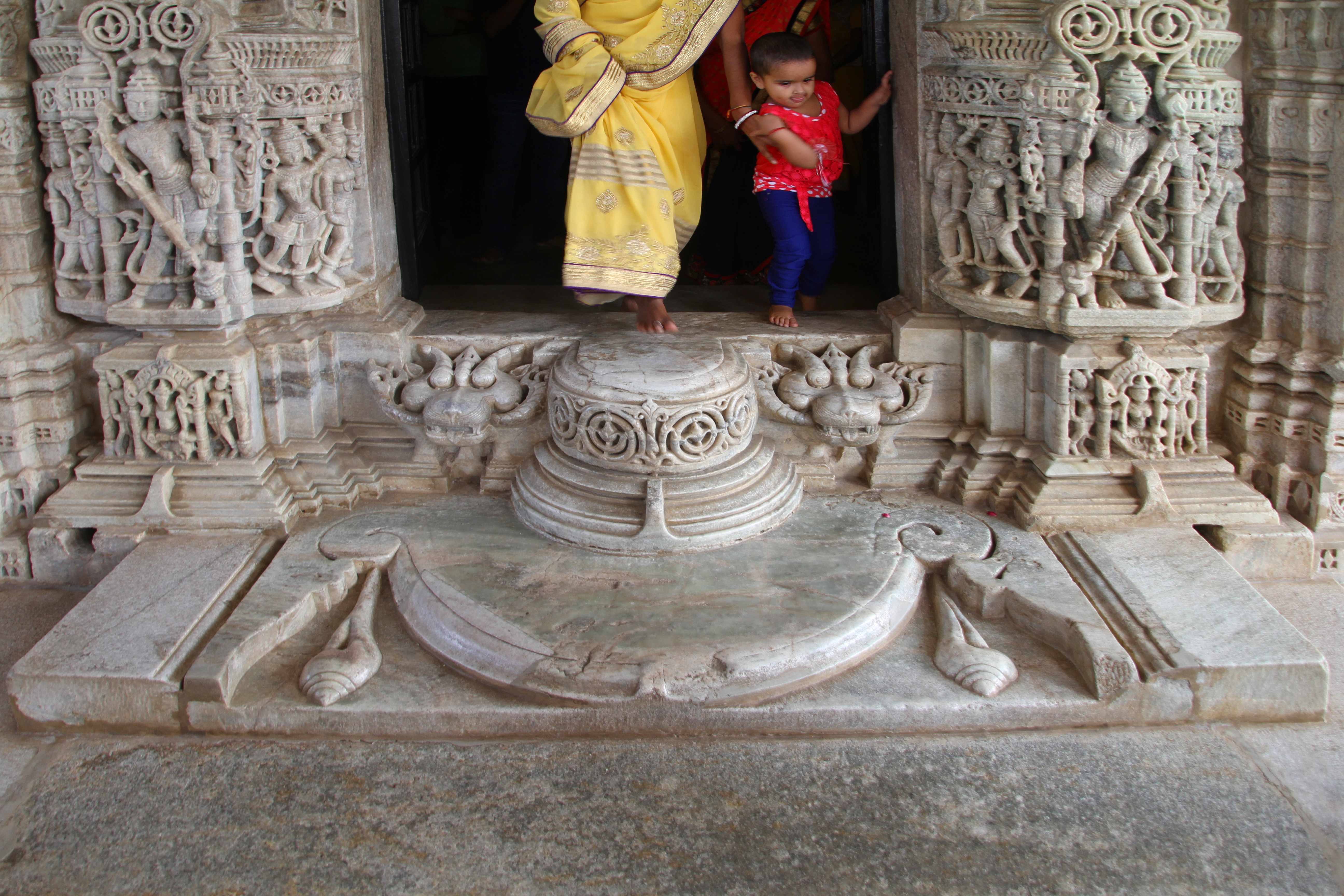 Shankheswar Parshvnath Jain Temple Бельгия