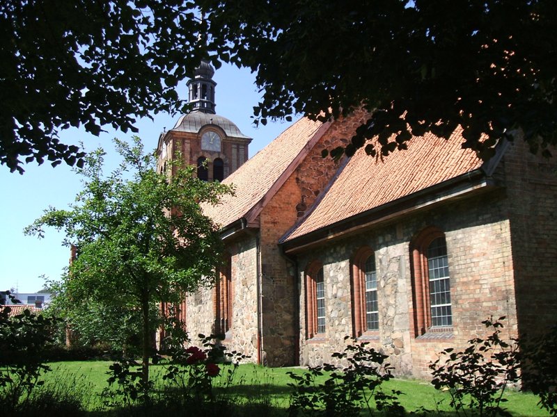 File:Sankt Hans Kirke Flensborg.JPG