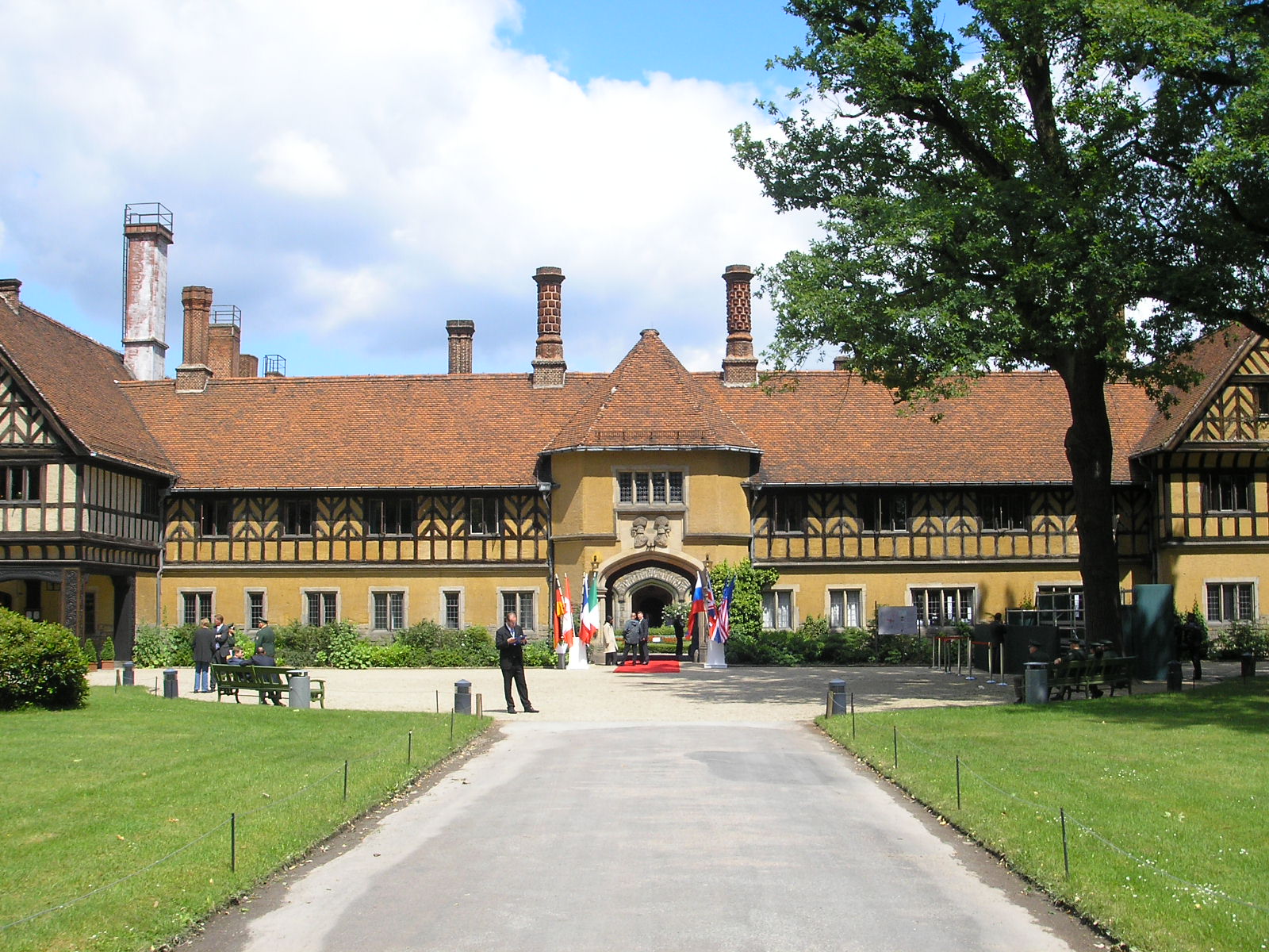 Schloss_Cecilienhof_016.jpg