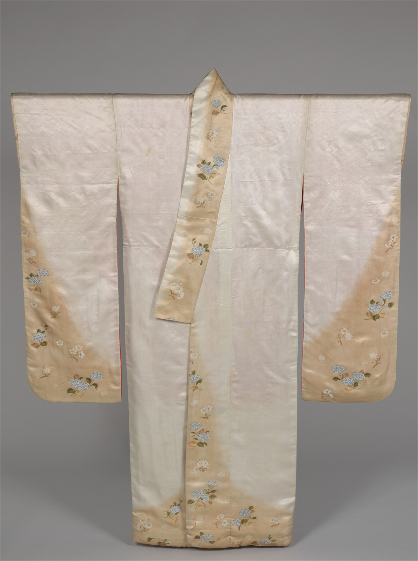 File 白平絹地桜紫陽花模様振袖 Long Sleeved Kimono Furisode With Hydrangeas And Cherry Blossoms Met Dp2548 Jpg Wikimedia Commons