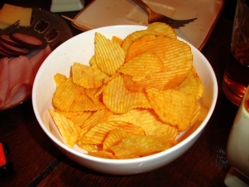 File:073 Potato chips, Sanok.JPG