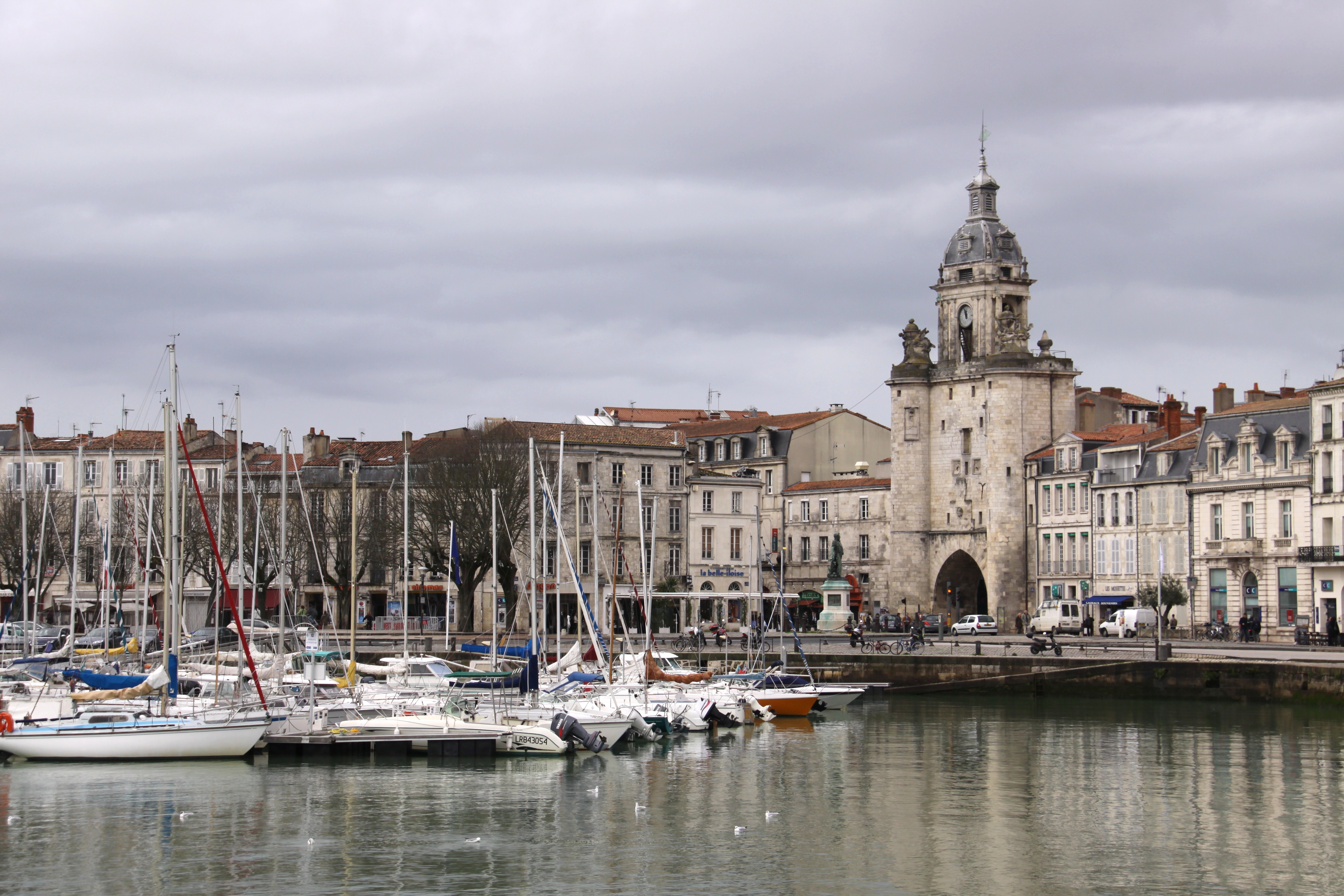 File:Bassin d' échouage du Port de La Rochelle (3).JPG - Wikimedia Commons