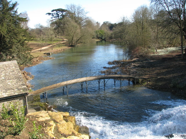 File:Footbridge crosses the river below the cascade at Blenheim - geograph.org.uk - 1748508.jpg