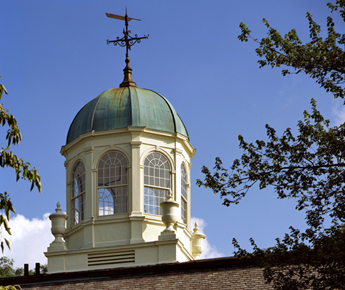 File:FoundersHallcupola.jpg