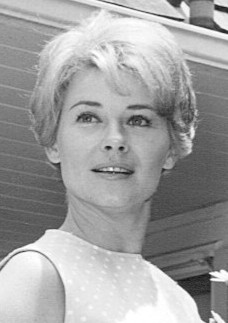 Hope Lange Ghost a paní Muir 1968 (oříznuto).jpg