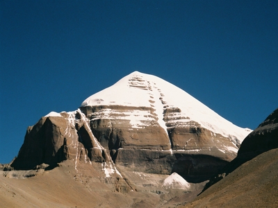 चित्र:Kailash south side.jpg