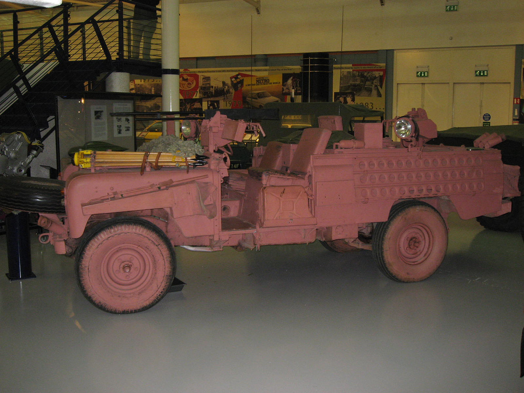 SAS Land Rover "Pink Panther" Land_rover_Pink_Panther