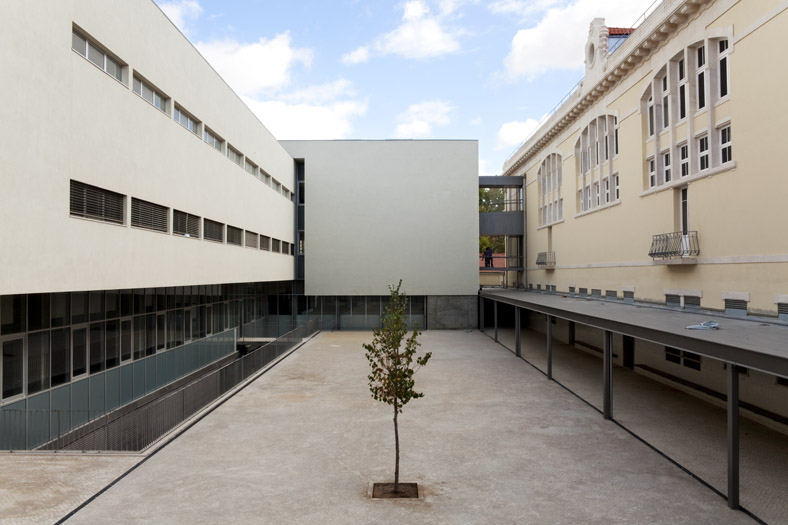 File:Liceu Pedro Nunes 3 Arq. Pedro Viana Botelho e Arqª Maria do Rosário Beija.jpg