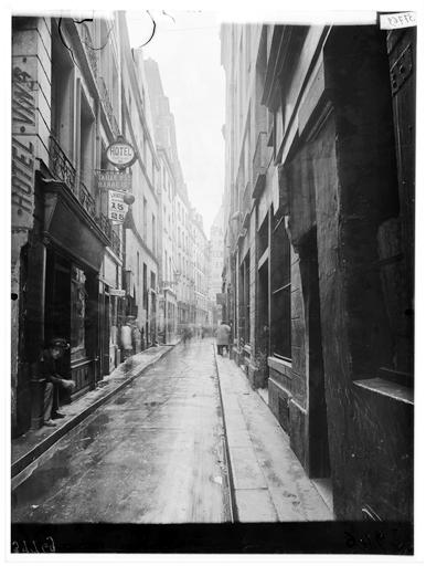 File:Maison - Façade sur rue - Paris 04 - Médiathèque de l'architecture et du patrimoine - APMH00037769.jpg