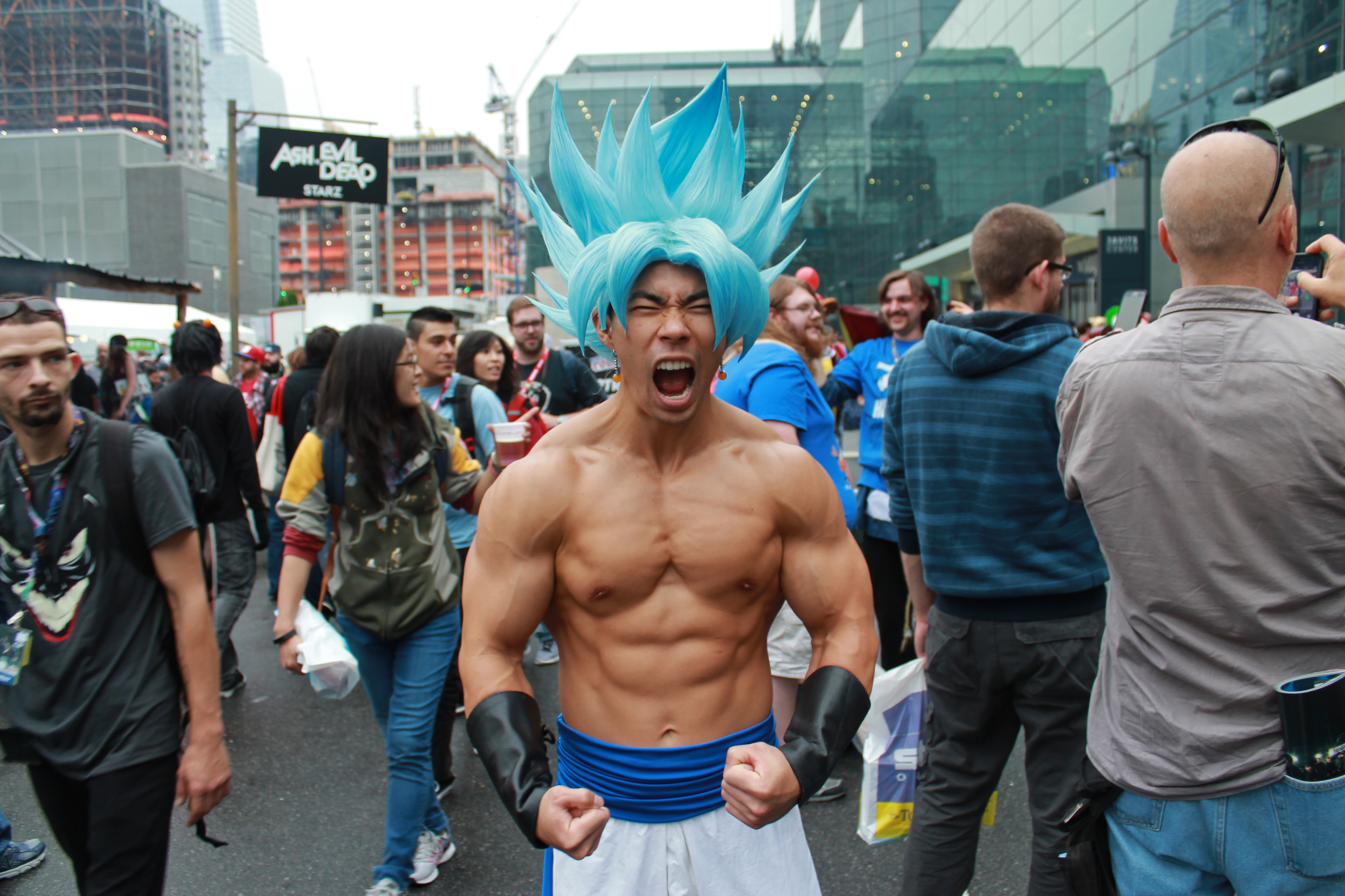 Hilarious Dragon Ball Cosplay Taps into Super Saiyan Blue Goku on