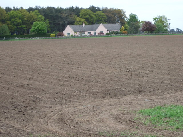 File:Prairie Lodge - geograph.org.uk - 422826.jpg