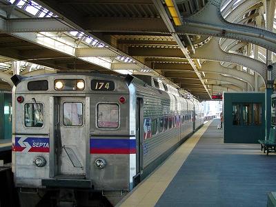 A SEPTA Media/Elwyn Line Silverliner IV at 30th Street Station