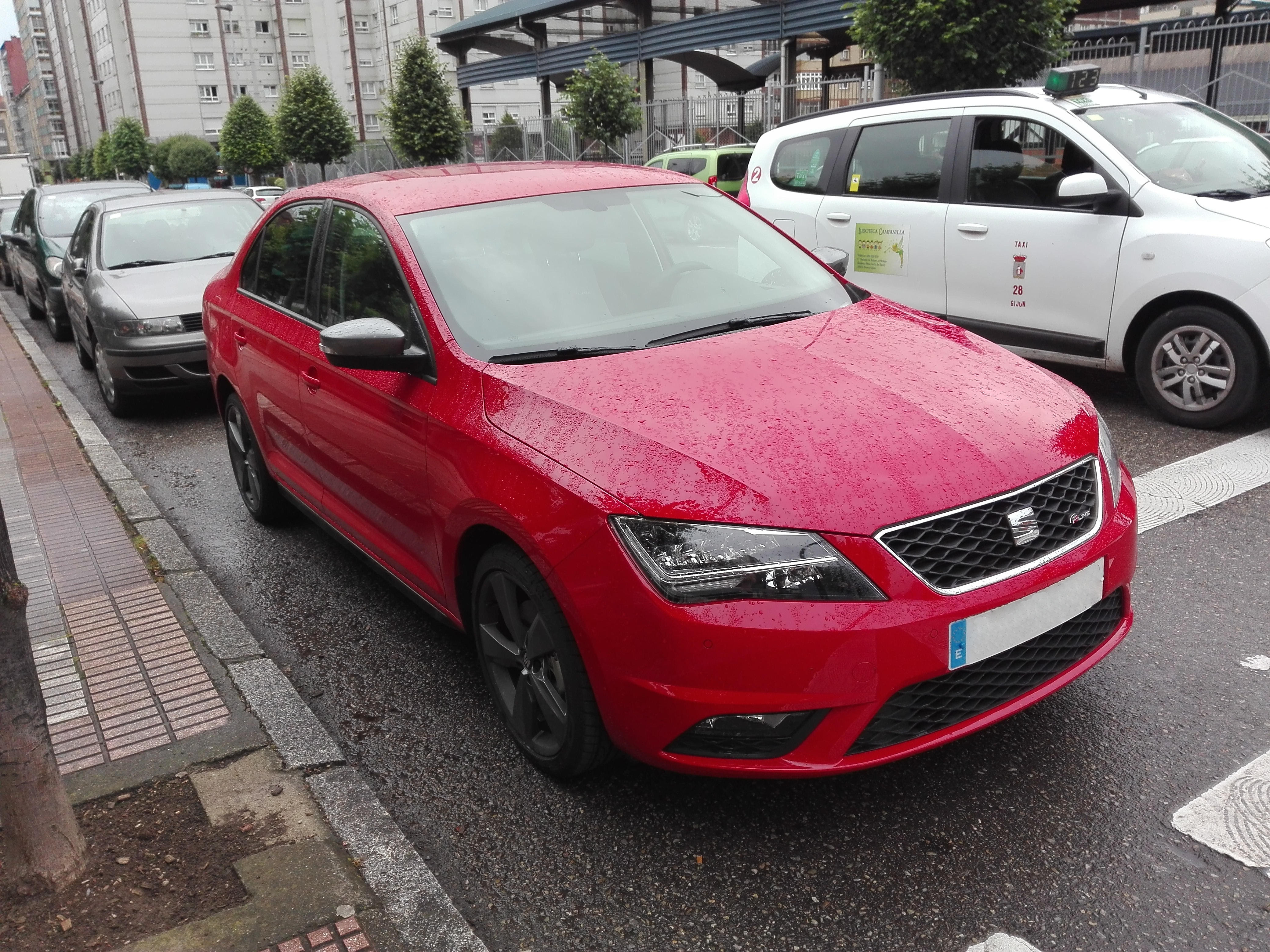 File Seat Toledo Iv Fr Line 3 4 Front Jpg 维基百科 自由的百科全书