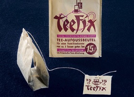 File:Teekanne 2 chamber tea bag.jpg - Wikipedia