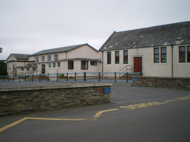 File:Whithorn Primary School (new) - geograph.org.uk - 1450764.jpg