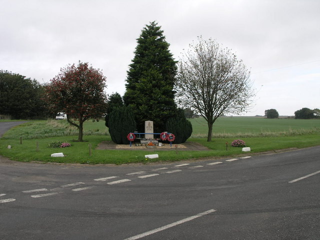 File:625 Memorial - geograph.org.uk - 258809.jpg