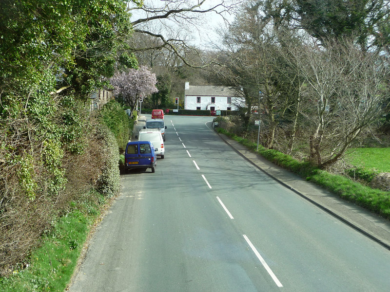 File:A3 approaching junction with the A1 at Ballacraine - geograph.org.uk - 1854535.jpg