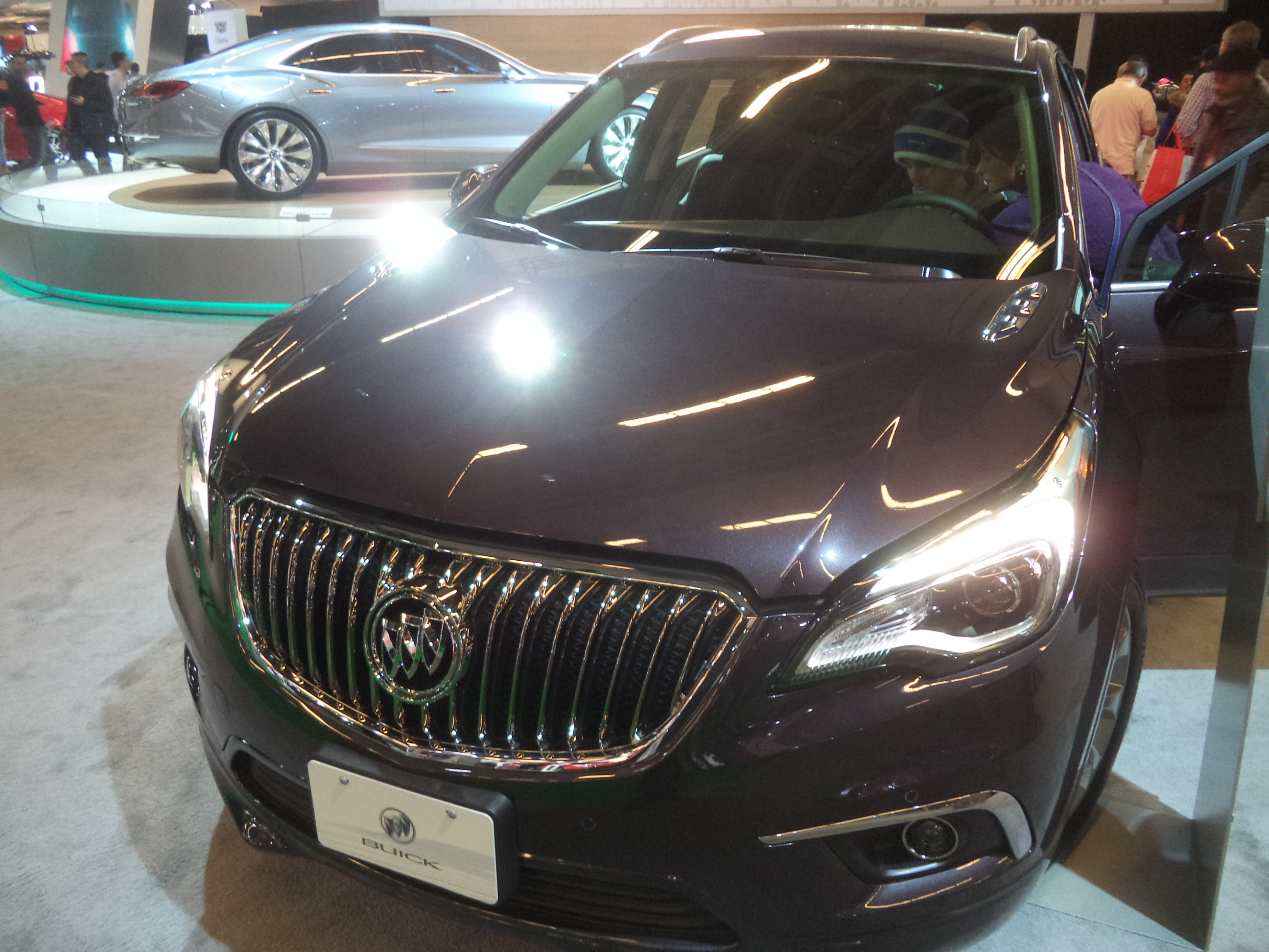 Buick Enclave значки