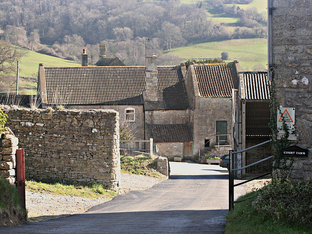 File:Court Farm, Langridge - geograph.org.uk - 713574.jpg