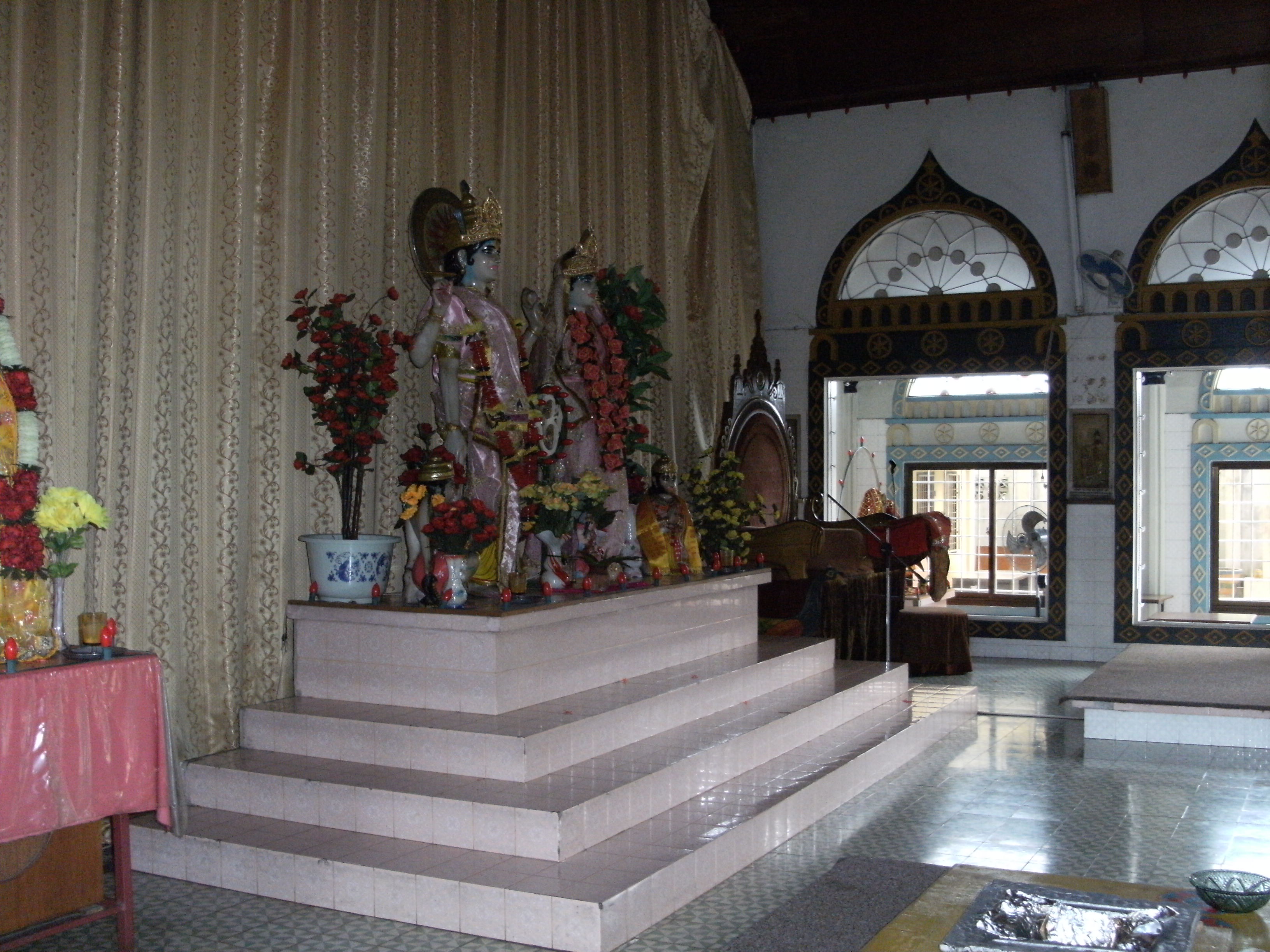 hindu temples interior