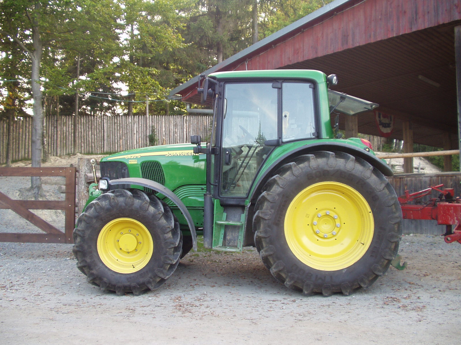 File:John-Deere 6420 S.jpg - Wikimedia Commons