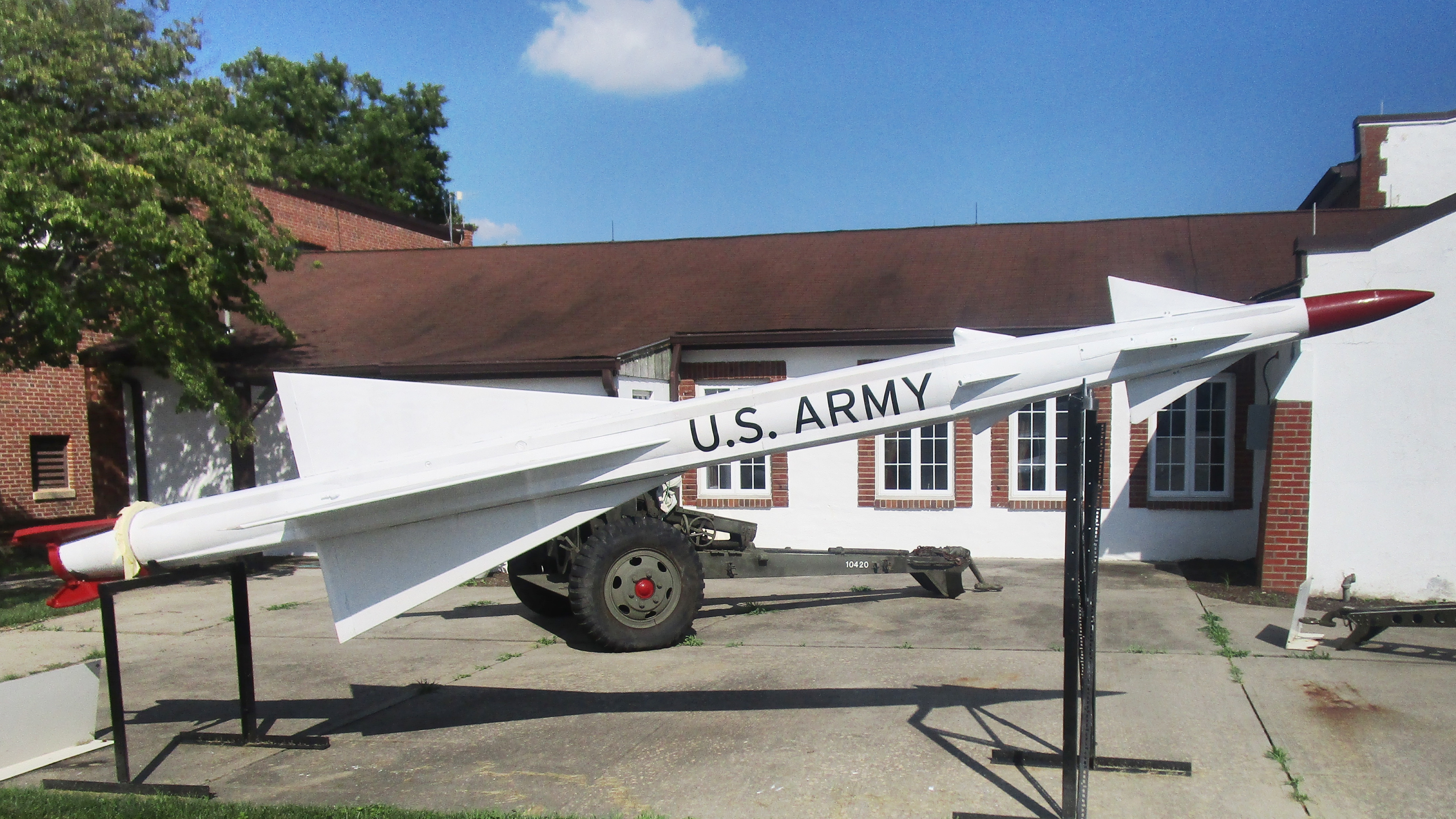 File:Nike Ajax Missile - Wikimedia