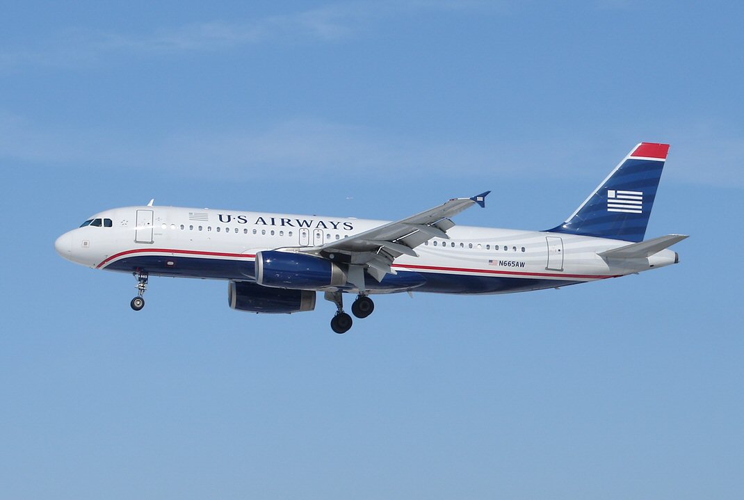 US Airways Airbus 320 (416074346).jpg