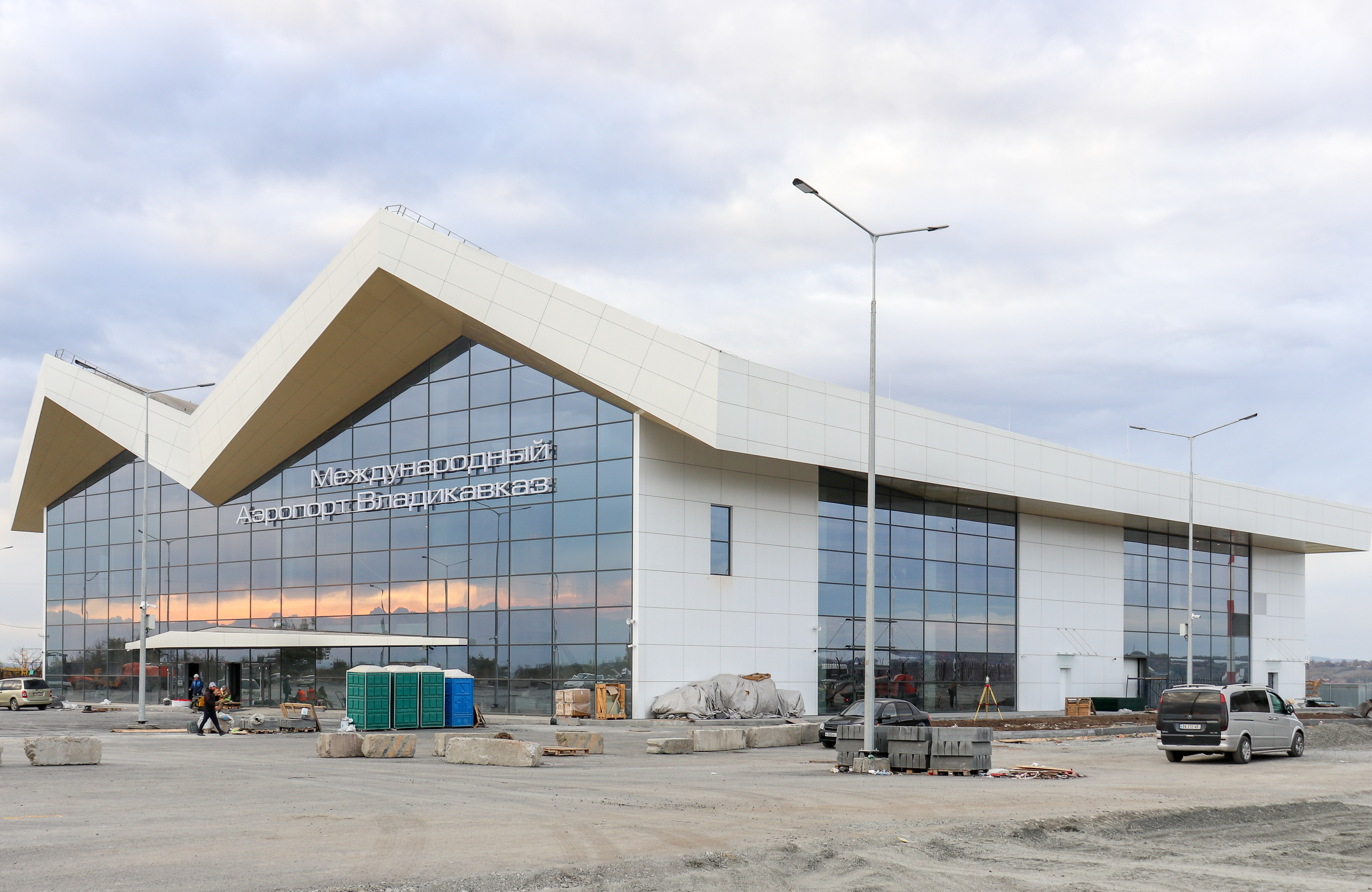 Файл:Vladikavkaz International Airport.jpg — Википедия