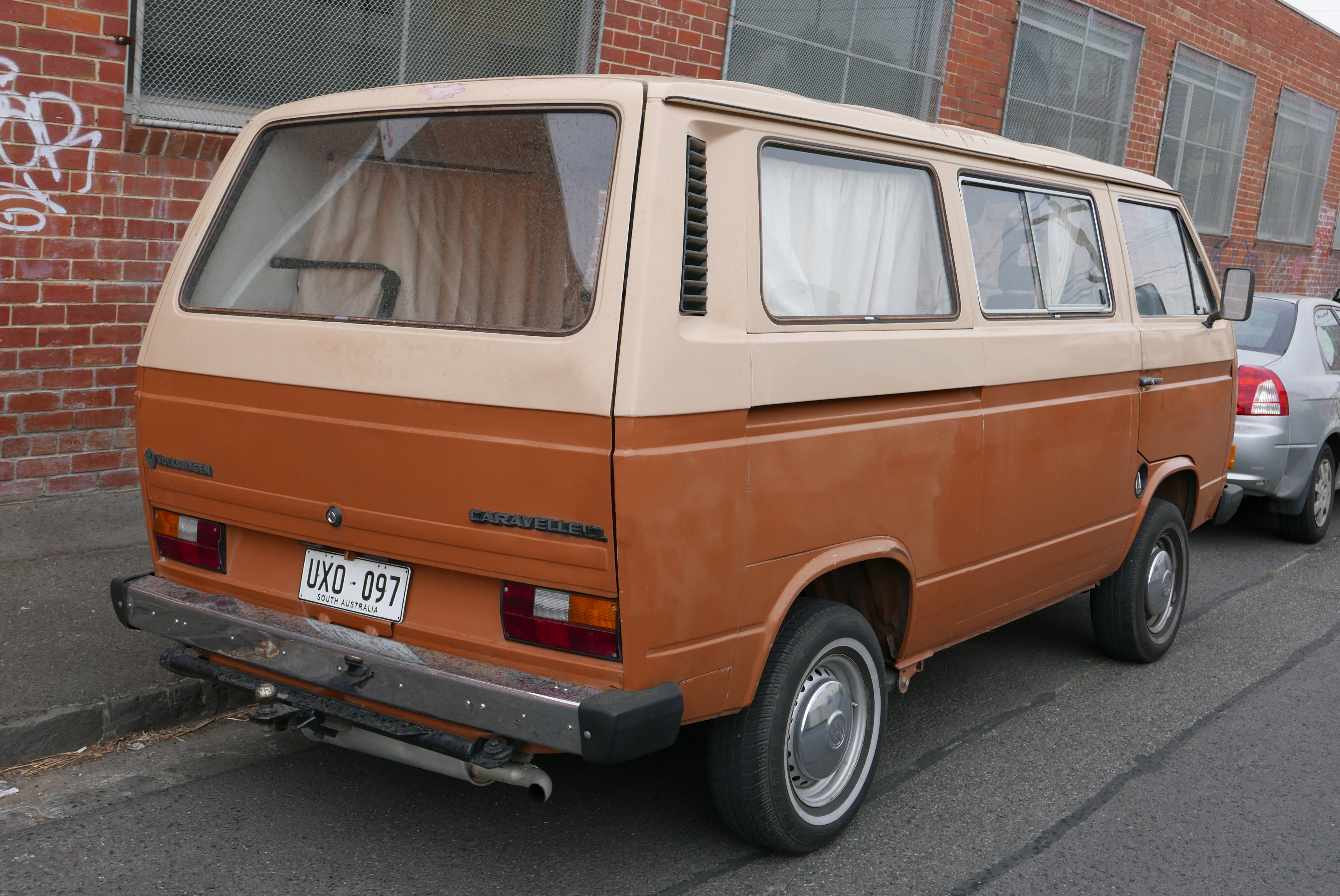 File:1984-1986 Volkswagen Caravelle (253) CL van (2015-12-07) 02.jpg -  Wikimedia Commons