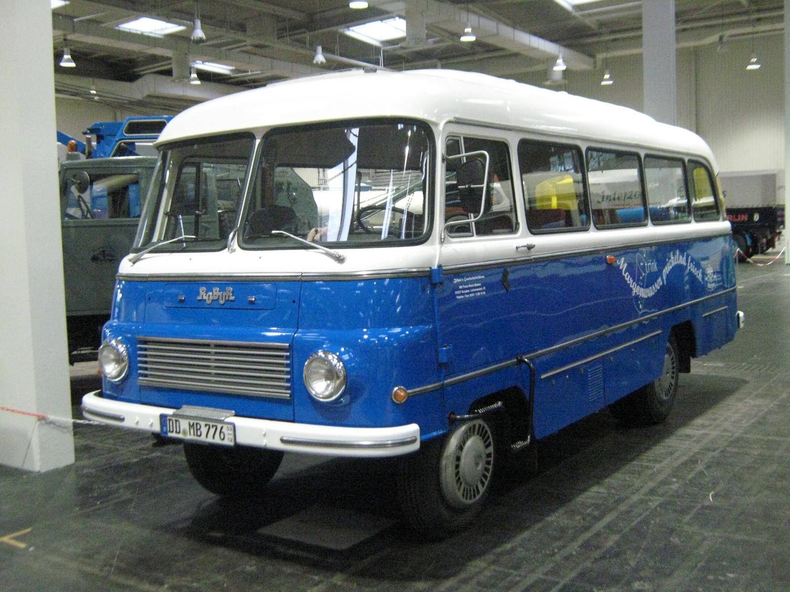 Микроавтобус Робур
