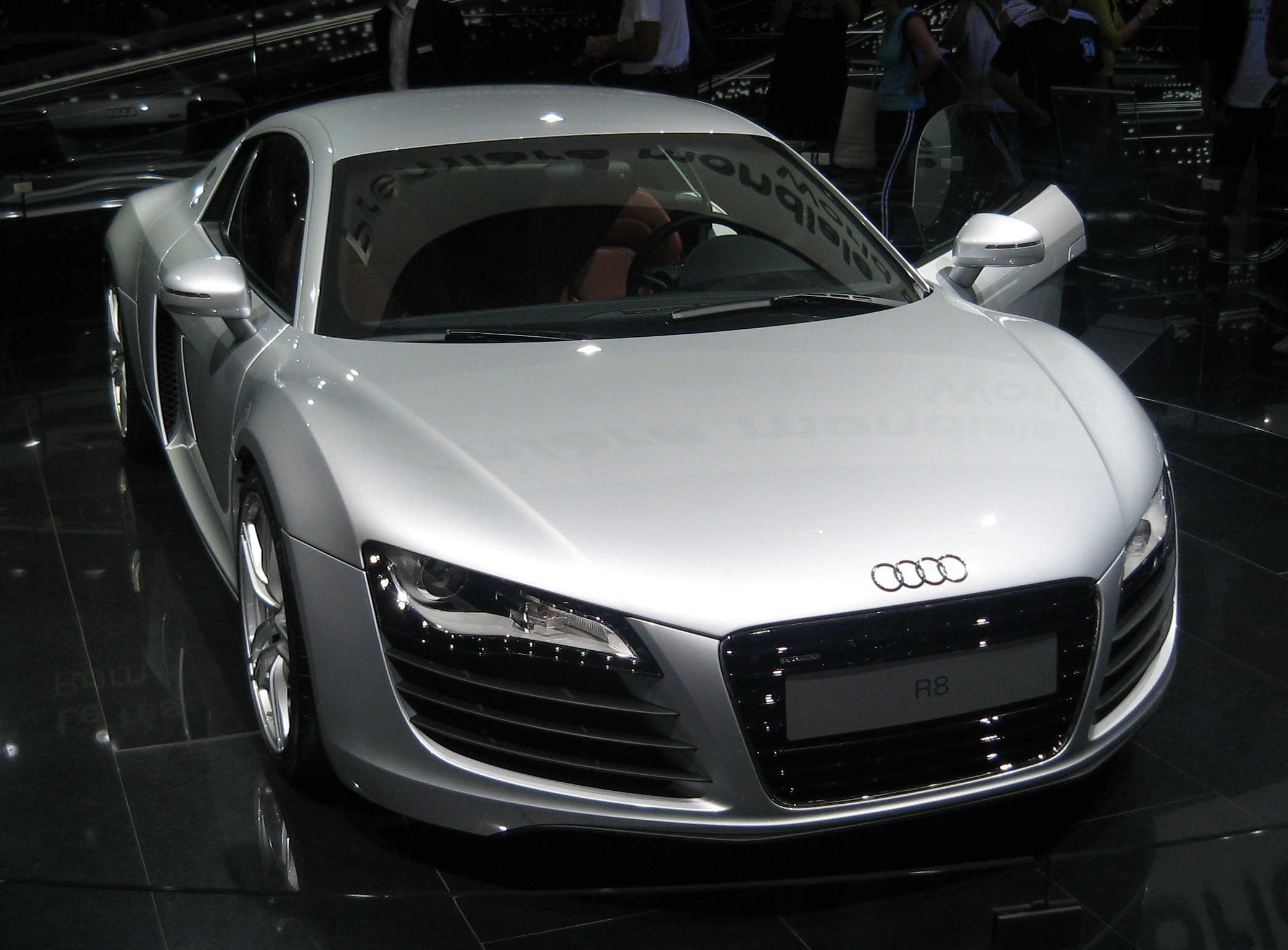 Audi R8.jpg